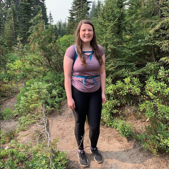 Meet your Posh Ambassador, Ashley - Picture 3 of 14